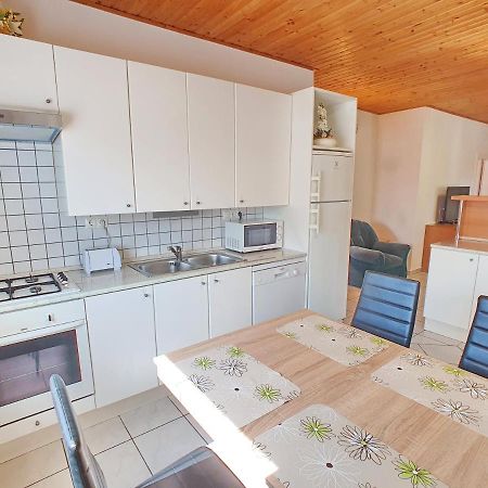 Krisztian Apartmanhaz 본보야크바세기 외부 사진