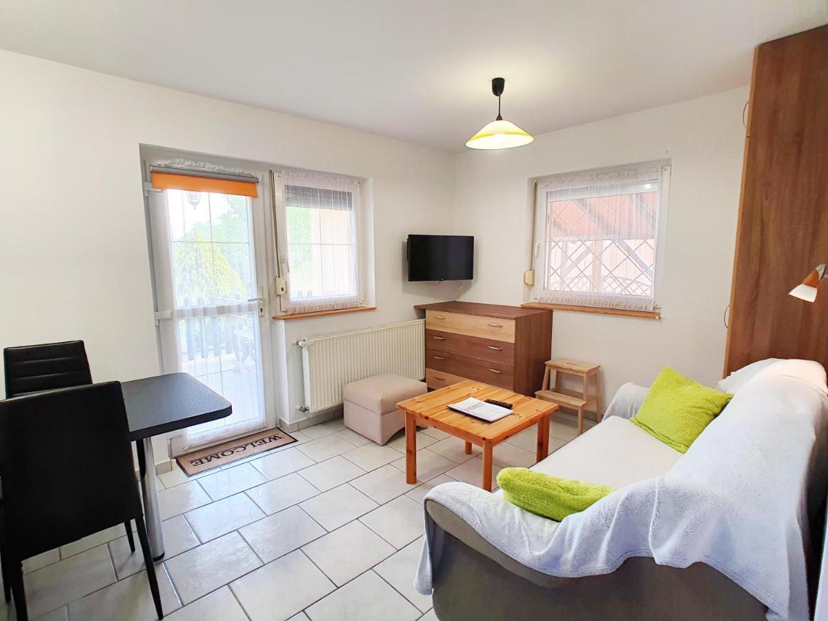Krisztian Apartmanhaz 본보야크바세기 외부 사진