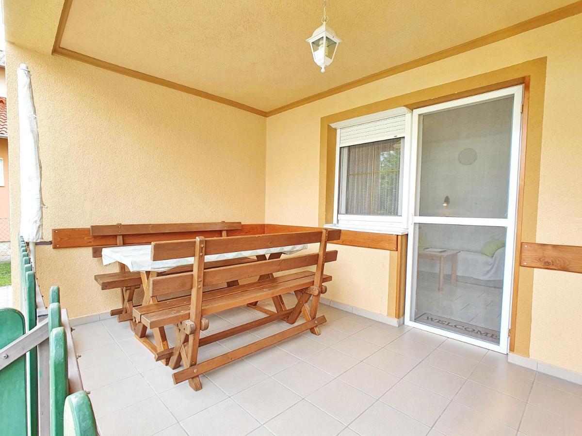 Krisztian Apartmanhaz 본보야크바세기 외부 사진