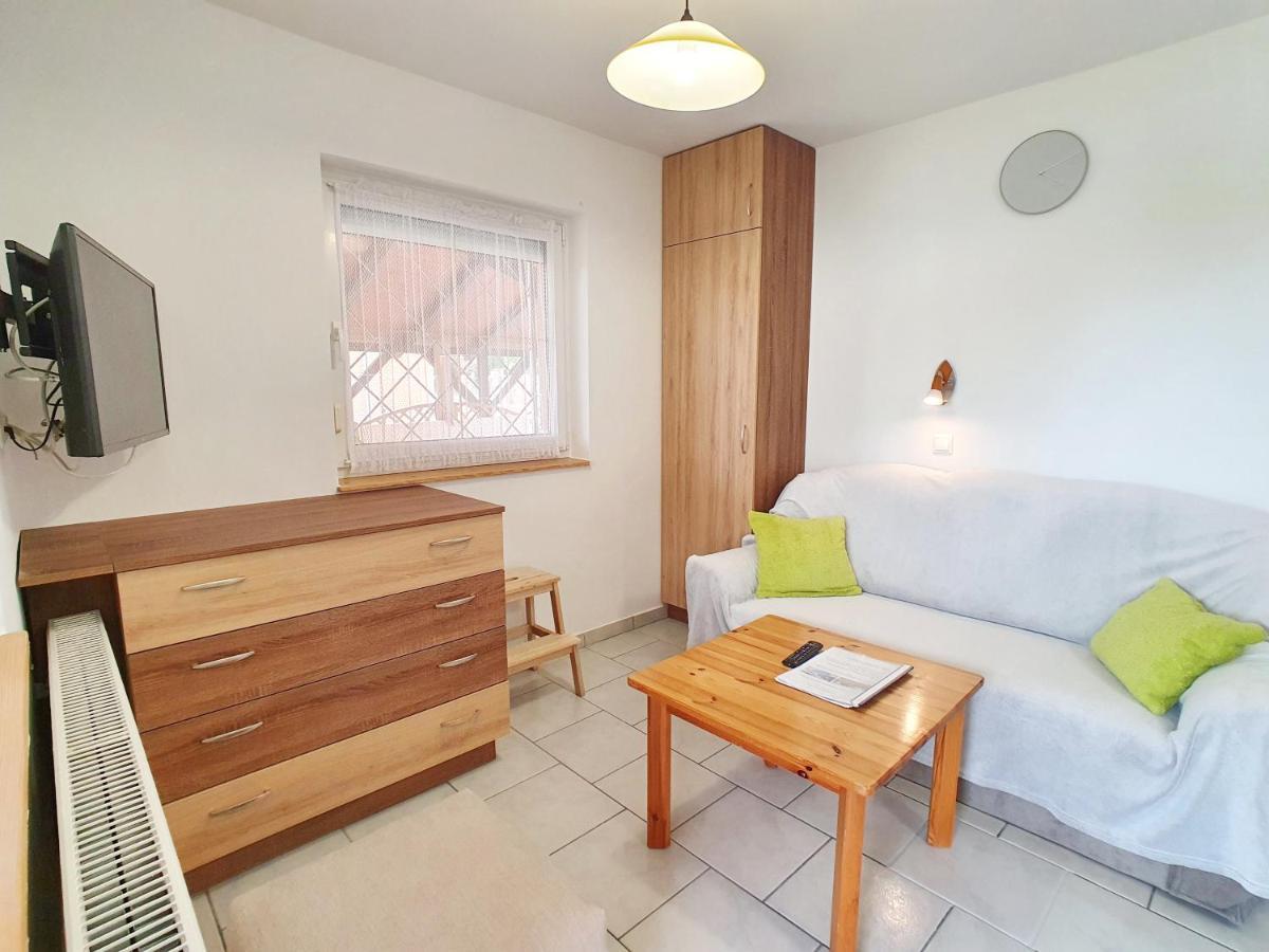 Krisztian Apartmanhaz 본보야크바세기 외부 사진